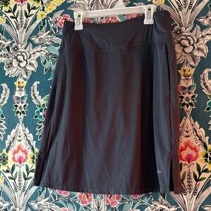 Chic Black A-Line Women's sport Skirt